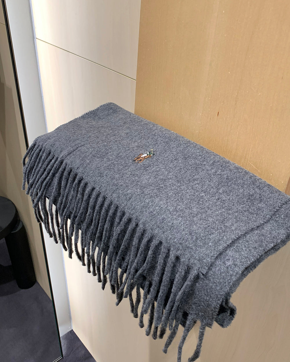 signature italian virgin wool scarf